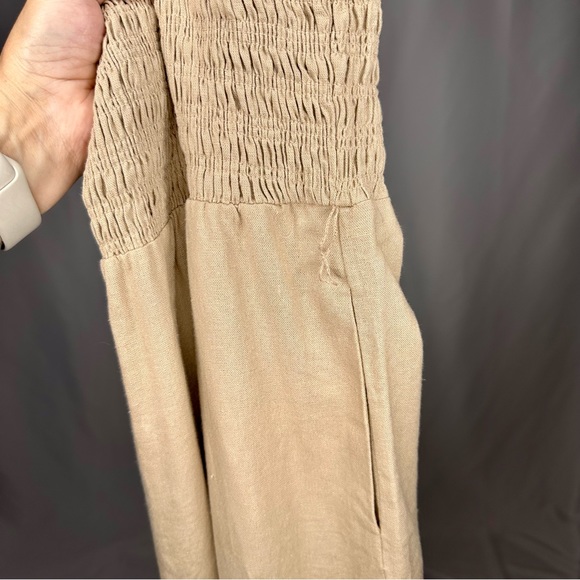 House of Harlow 1960 Smocked Top, Cropped Jumpsuit with Tie Sand Size Medium - Picture 13 of 13